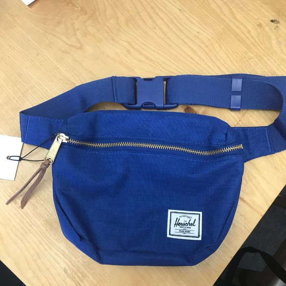 Herschel Hipsack - Picture 2 of 5